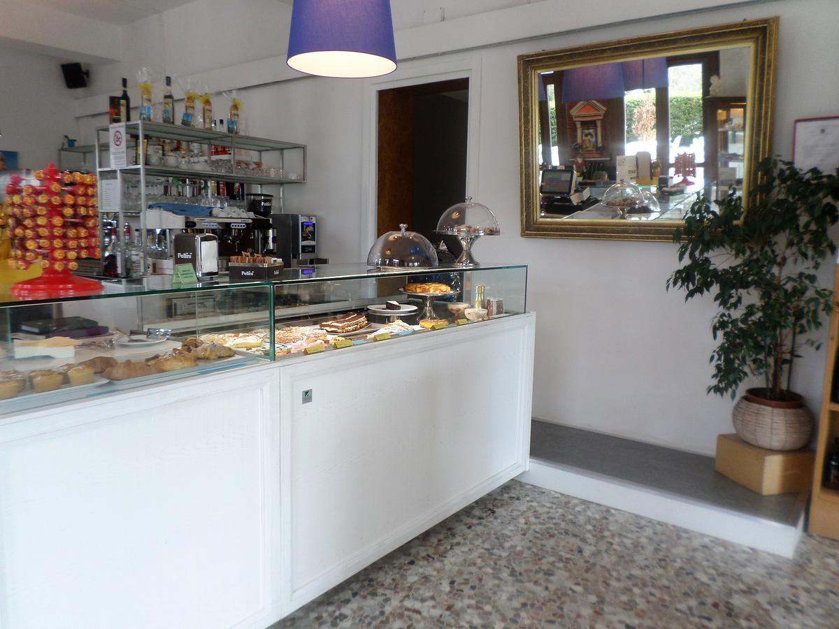 Locanda Al Santuario Peschiera del Garda Exterior foto